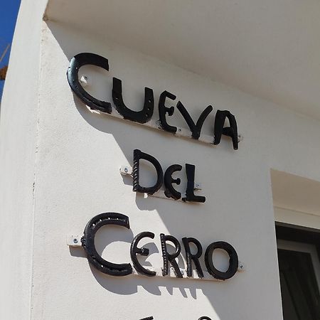 Alojamiento Rural Cueva Del Cerro Casas del Cerro Exteriör bild