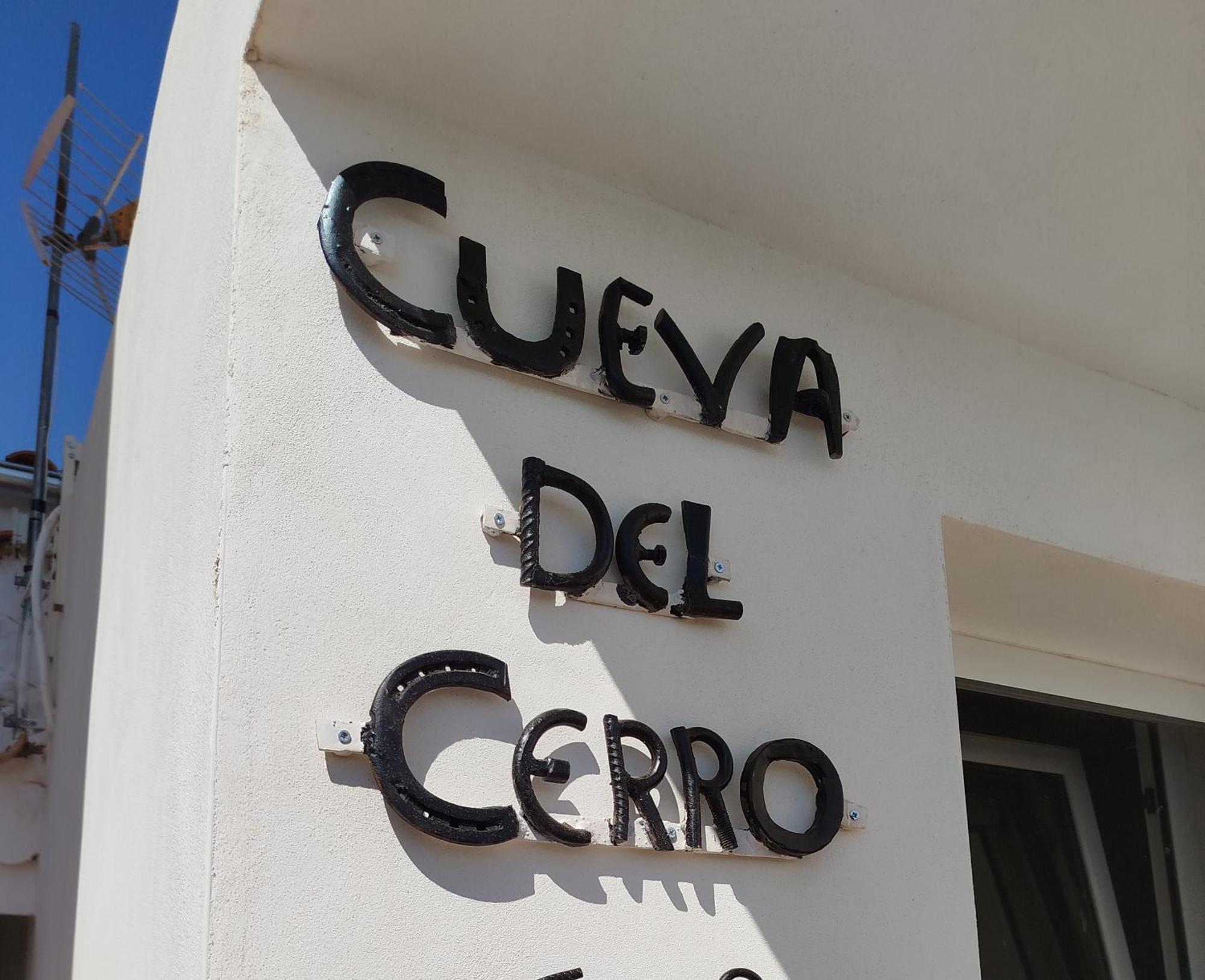 Alojamiento Rural Cueva Del Cerro Casas del Cerro Exteriör bild